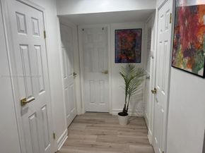 995 Riverside 111, Coral Springs FL 33071
