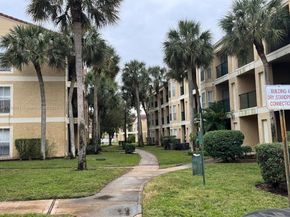 995 Riverside 111, Coral Springs FL 33071