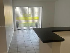 7110 NW 179th St 110, Hialeah FL 33015