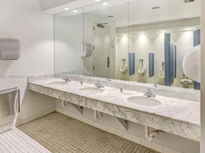 1200 Brickell Bay Dr 1404, Miami FL 33131