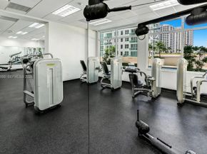 1200 Brickell Bay Dr 1404, Miami FL 33131