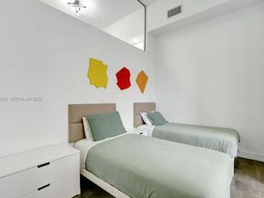 1200 Brickell Bay Dr 1404, Miami FL 33131