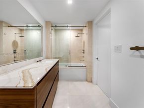 200 Biscayne Boulevard Way 1406, Miami FL 33131