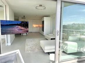 300 Diplomat Pkwy 811, Hallandale Beach FL 33009