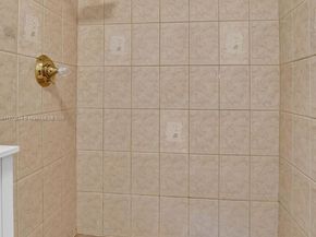 9261 NW 49th Pl, Sunrise FL 33351