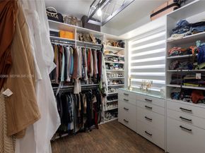 13276 SW 128th Psge, Miami FL 33186