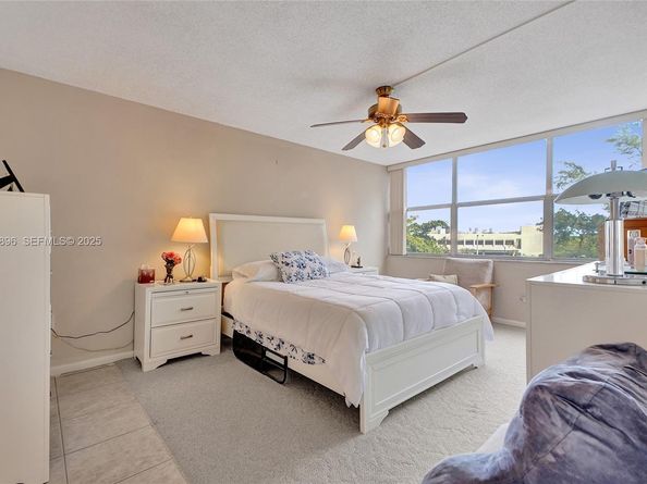 1300 NE Miami Gardens Dr 320E, Miami FL 33179