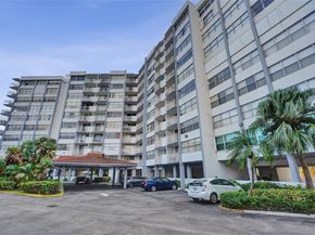 1300 NE Miami Gardens Dr 320E, Miami FL 33179