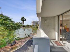 1300 NE Miami Gardens Dr 320E, Miami FL 33179