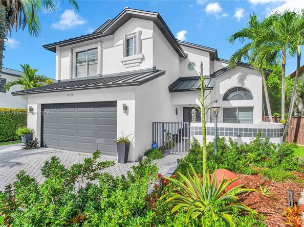 11126 SW 148th Pl, Miami FL 33196