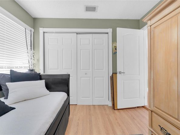 11126 SW 148th Pl, Miami FL 33196