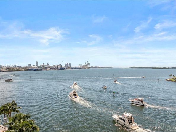 325 S Biscayne Blvd 1918, Miami FL 33131