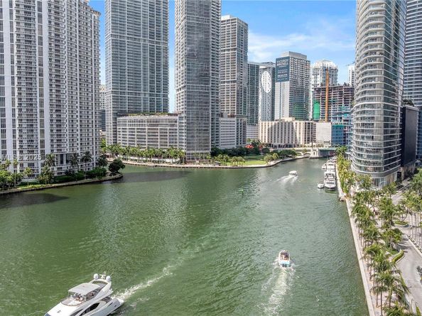 325 S Biscayne Blvd 1918, Miami FL 33131