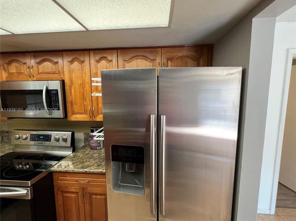 7521 W Sunrise Blvd A2, Plantation FL 33313