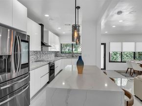 2484 SW 25 St, Miami FL 33133