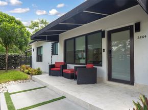 2484 SW 25 St, Miami FL 33133