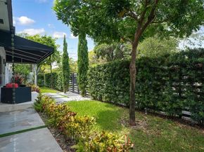2484 SW 25 St, Miami FL 33133