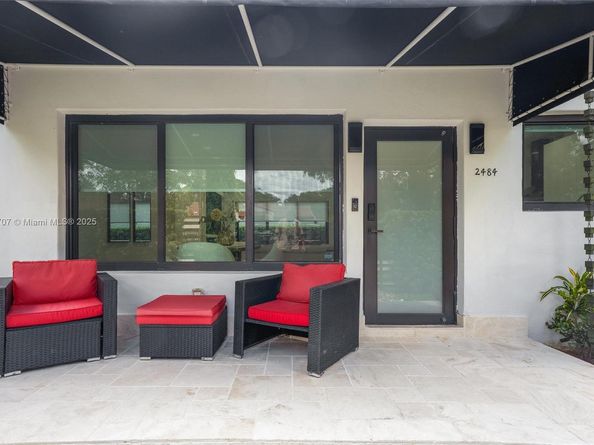 2484 SW 25 St, Miami FL 33133