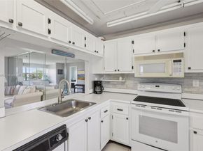 2793 NW 104th Ave 401, Sunrise FL 33322