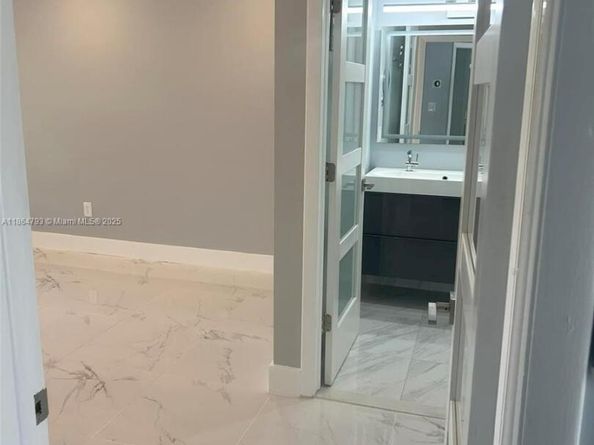 8310 SW 154th Ave 27, Miami FL 33193