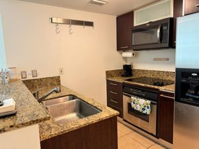 9066 SW 73rd Ct 1703, Miami FL 33156
