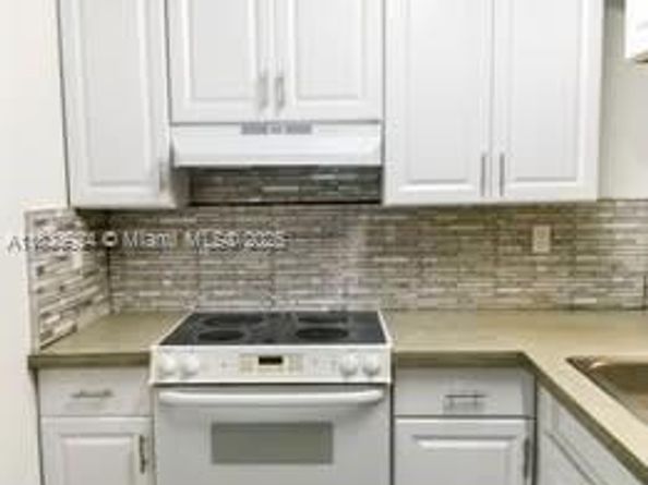 11780 SW 18th St 3172, Miami FL 33175