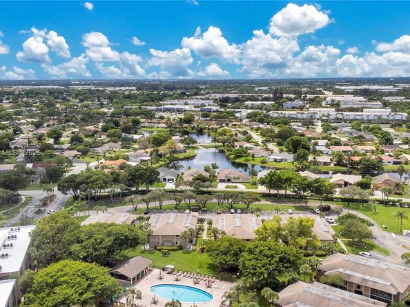 7745 Ashmont Cir 207, Tamarac FL 33321