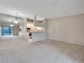 7745 Ashmont Cir 207, Tamarac FL 33321
