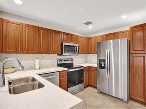 3186 SW 129th Ter 113, Miramar FL 33027