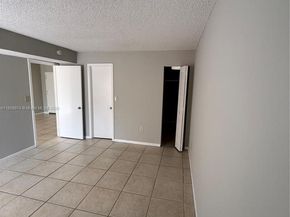 4705 NW 7th St 2037, Miami FL 33126