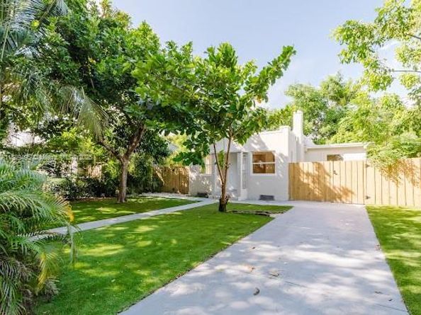 1007 NW 120th St, North Miami FL 33168