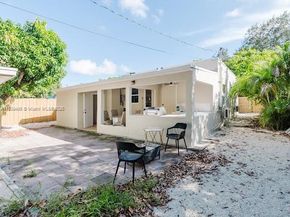 1007 NW 120th St, North Miami FL 33168