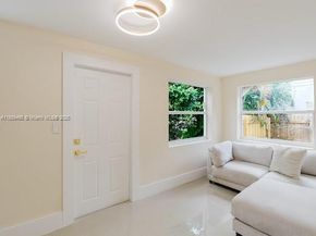 1007 NW 120th St, North Miami FL 33168
