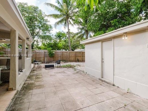1007 NW 120th St, North Miami FL 33168