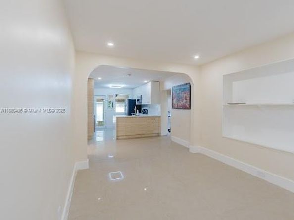 1007 NW 120th St, North Miami FL 33168