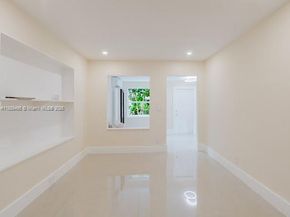 1007 NW 120th St, North Miami FL 33168