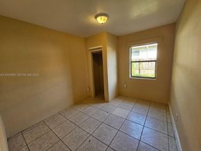 2712 NW 14th St, Fort Lauderdale FL 33311