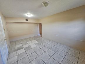 2712 NW 14th St, Fort Lauderdale FL 33311