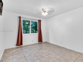 2175 NE 56th St 107, Fort Lauderdale FL 33308