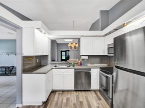 6139 Sunrise Pointe Ct A, Delray Beach FL 33484