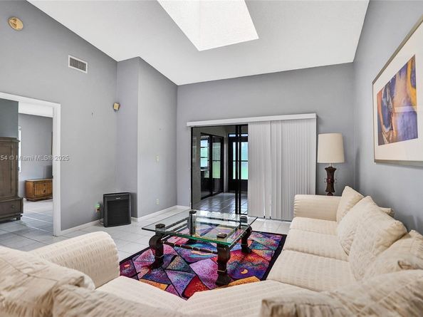 6139 Sunrise Pointe Ct A, Delray Beach FL 33484