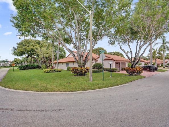 6139 Sunrise Pointe Ct A, Delray Beach FL 33484