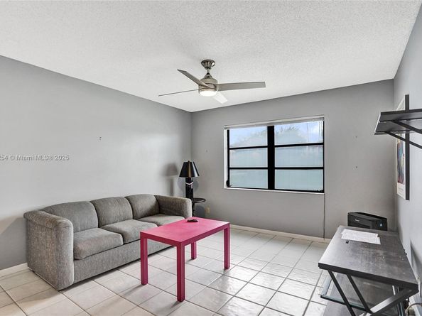 6139 Sunrise Pointe Ct A, Delray Beach FL 33484