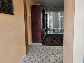 5121 W Oakland Park Blvd 211, Lauderdale Lakes FL 33313