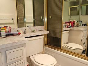 5121 W Oakland Park Blvd 211, Lauderdale Lakes FL 33313