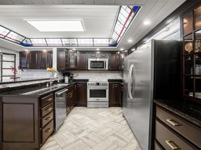 101 SW 96th Ter 204, Plantation FL 33324