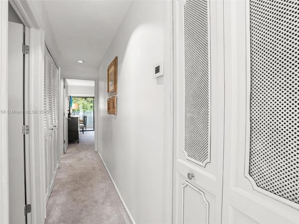 101 SW 96th Ter 204, Plantation FL 33324