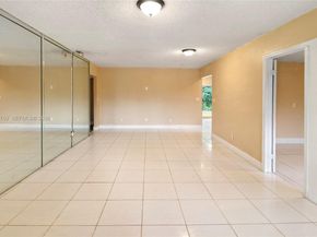 6120 SW 19th St, North Lauderdale FL 33068