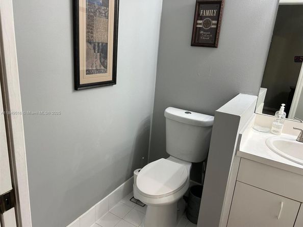 311 SW 120th Ave 311, Pembroke Pines FL 33025