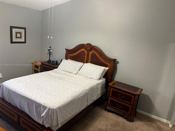 311 SW 120th Ave 311, Pembroke Pines FL 33025